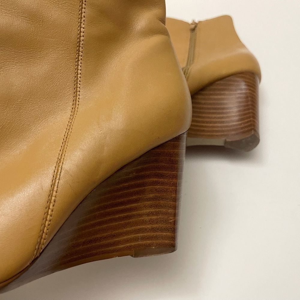 (sold)White Mountain Leather Wedge Heeled Boots Boho Chic Minimalist Casual Fall - Picture 6 of 14